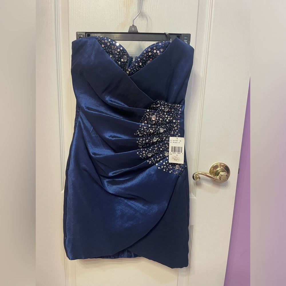 Homecoming dress
